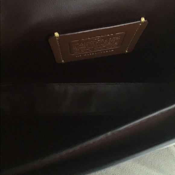 Coach 1941 Ellie with Rivets - Picture 6 of 8